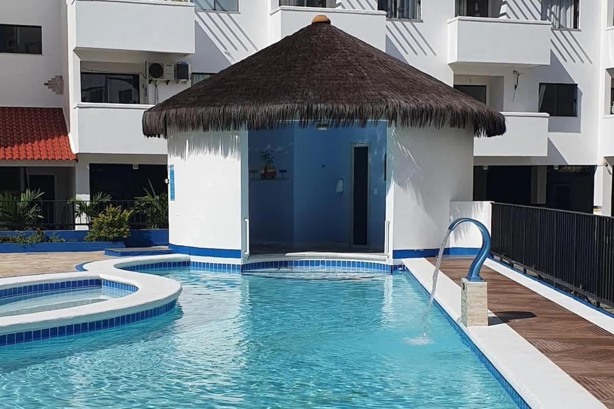 Apto na orla da Praia Grande com piscina e garagem Arraial do Cabo Exterior foto